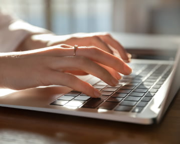 Currículo de copywriter: exemplo de CV e como fazer o seu